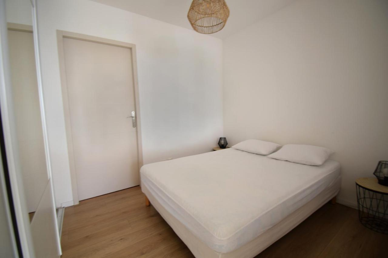Appartement Cosy A 50 M De La Plage Et Du Port Mèze Eksteriør billede